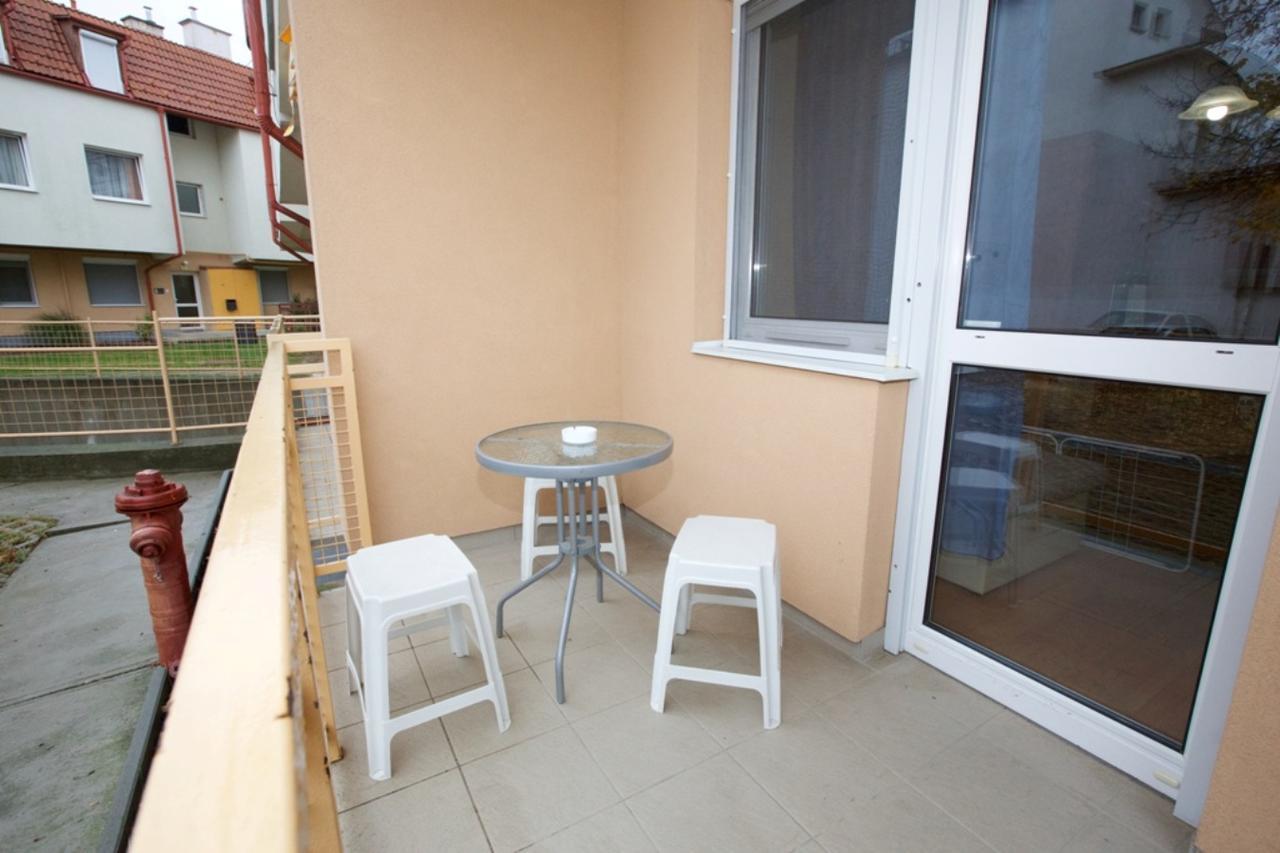 Zoli Apartmanok-Anita Koelcsey 34-36 Hajduszoboszlo Bagian luar foto